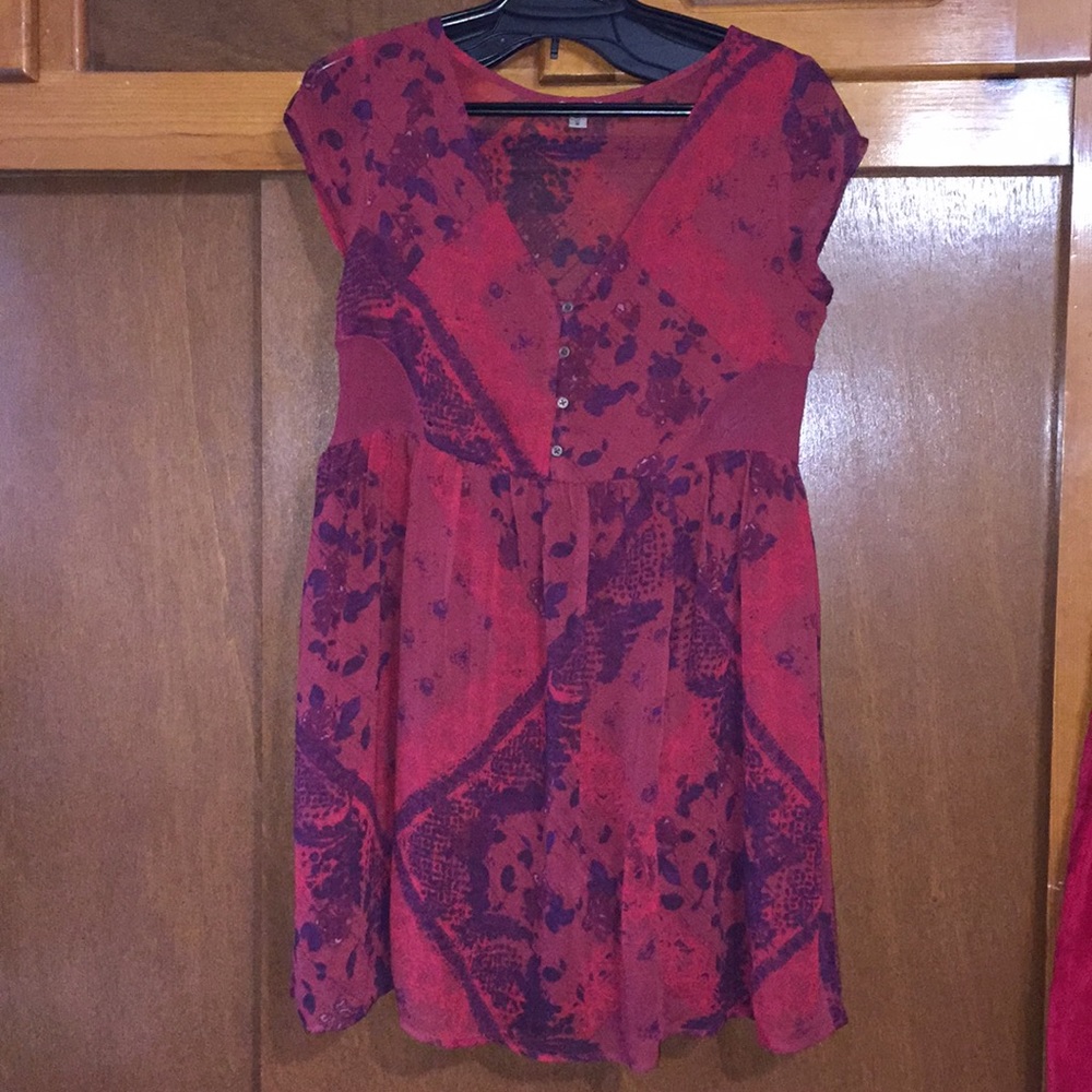 Ecote brand red print short dress size:small